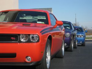 Cars waiting in a line to get their SMOG tests in Los Angeles